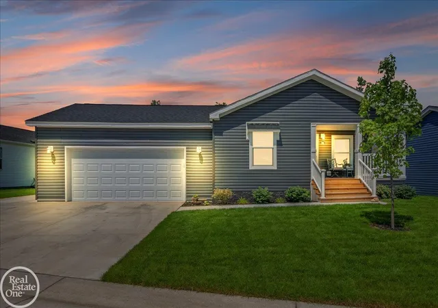 1st image of 184 Riviera Dr, Oxford, MI 48371 | MLS# 58050214279