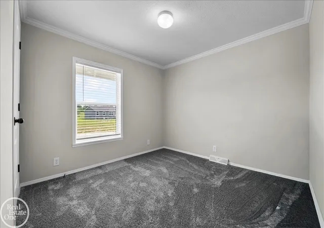 5th image of 184 Riviera Dr, Oxford, MI 48371 | MLS# 58050214279