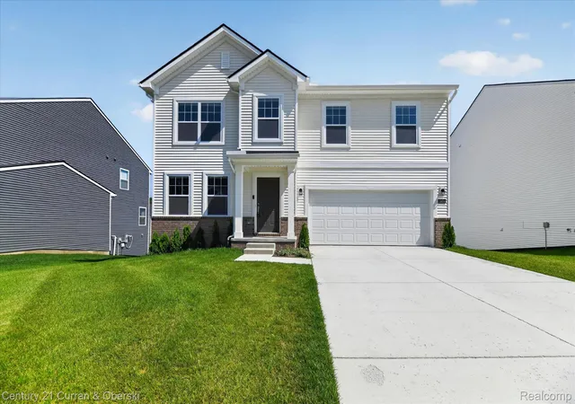 Photo 2 of Single family home for sale at 8404 Capstone Dr, White Lake, MI 48386 | MLS# 20261052620 | Listing updated on 2026-08-16