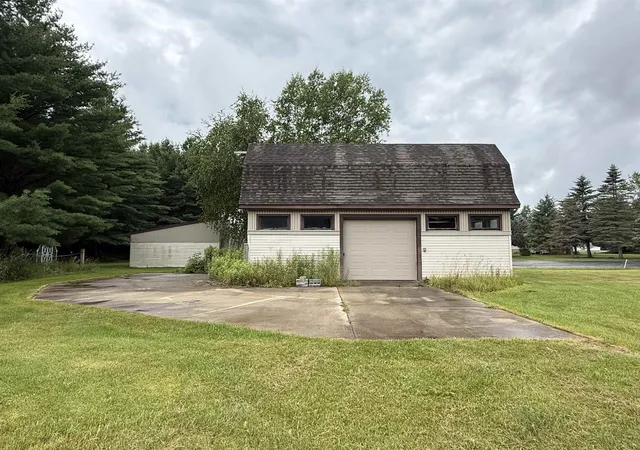 4th image of 4395 Alabaster Rd, Turner, MI 48765 | MLS# 77080070869