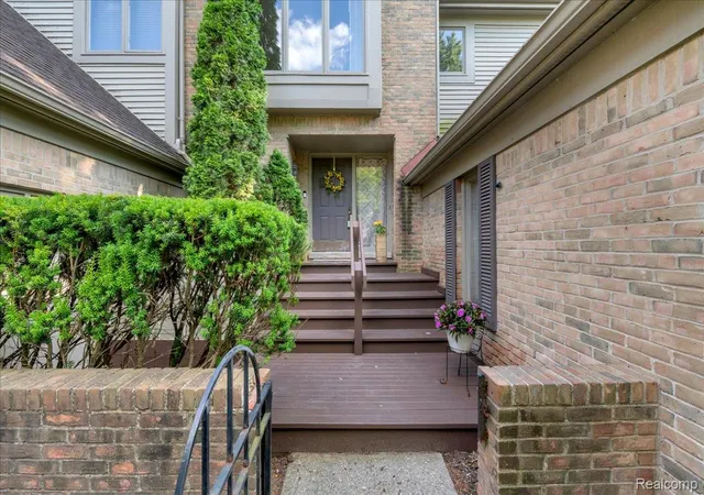 Photo 2 of Condo for sale at 37418 Legends Trl Dr, Farmington Hills, MI 48331 | MLS# 20261052653 | Listing updated on 2026-09-05