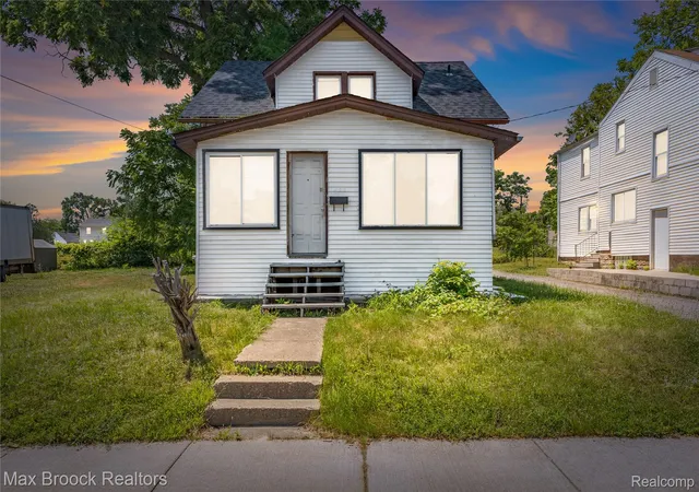 1st image of 268 S Paddock St, Pontiac, MI 48342 | MLS# 20261052661