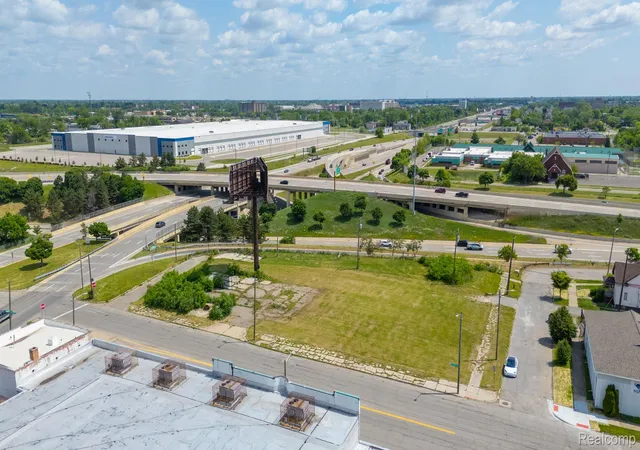 Photo 4 of Land for sale at 13300 Woodrow Wilson St, Detroit, MI 48238 | MLS# 20261052678 | Listing updated on 2026-07-23