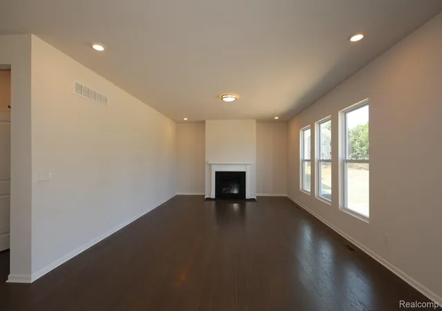 3rd image of 27117 Silo Dr, Saline City Washtenaw, MI 48176 | MLS# 20261052686