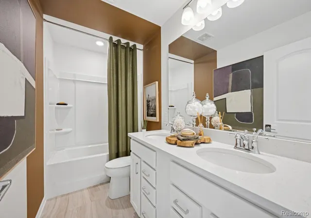 43rd image of 27117 Silo Dr, Saline City Washtenaw, MI 48176 | MLS# 20261052686