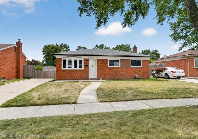 Photo 1 of Single family home for sale at 11338 Dale Ave, Warren, MI 48089 | MLS# 20261052713 | Listing updated on 2026-08-01