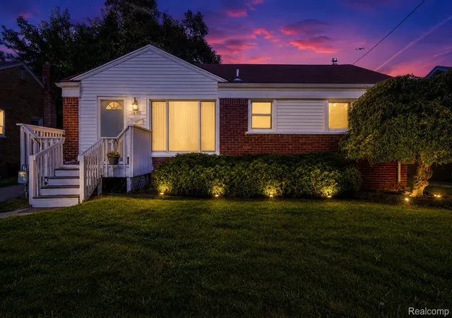 Photo 1 of Single family home for sale at 1455 Jeffrey Ln, Inkster, MI 48141 | MLS# 20261052718 | Listing updated on 2026-07-25
