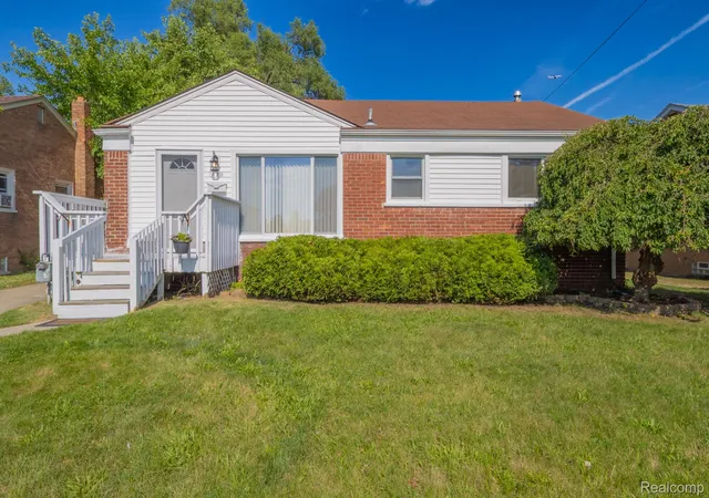 Photo 2 of Single family home for sale at 1455 Jeffrey Ln, Inkster, MI 48141 | MLS# 20261052718 | Listing updated on 2026-07-25