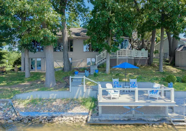 Photo 1 of Single family home for sale at 61763 Crestlane Dr, Sturgis, MI 49091 | MLS# 69026034997 | Listing updated on 2026-08-17