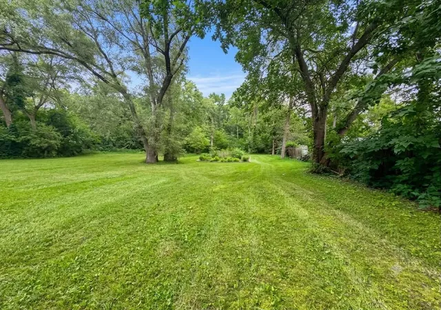 Photo 3 of Single family home for sale at 815 Milo St, Benton Harbor, MI 49022 | MLS# 66026035015 | Listing updated on 2026-07-29