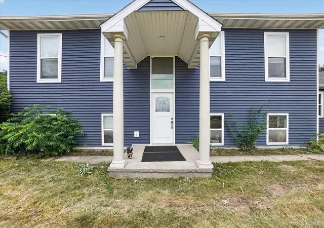 Photo 4 of Single family home for sale at 6524 Kelly Rd, Flushing, MI 48433 | MLS# 20261052775 | Listing updated on 2026-09-16