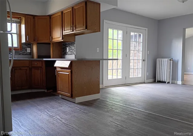 3rd image of 510 Pleasant Street #2, Charlotte, MI 48813 | MLS# 20261052776