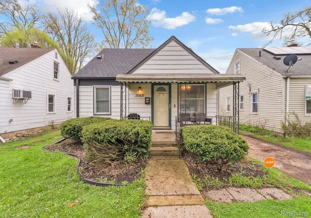 Photo 2 of Single family home for sale at 15482 Winston, Redford, MI 48239 | MLS# 20261052781 | Listing updated on 2026-09-09