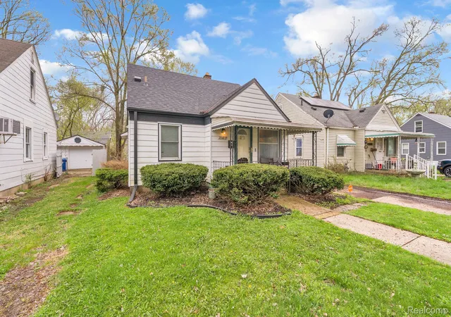 Photo 3 of Single family home for sale at 15482 Winston, Redford, MI 48239 | MLS# 20261052781 | Listing updated on 2026-09-09