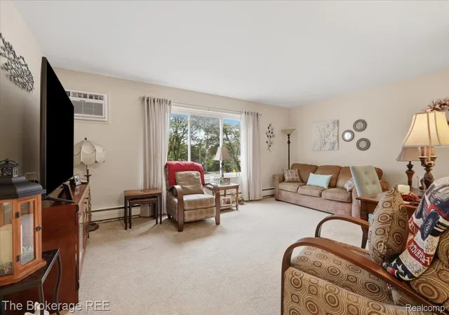 Photo 4 of House for sale at 2820 Woods Lee Dr #310, Royal Oak City Oakland, MI 48073 | MLS# 20261052782 | Listing updated on 2026-09-09