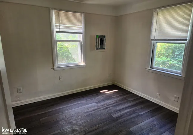 Photo 3 of Single family home for sale at 8158 Westminster Ave, Warren, MI 48089 | MLS# 58050214347 | Listing updated on 2026-10-01