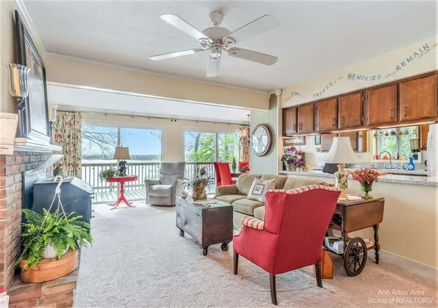 5th image of 1827 Wamplers Heights Dr, Brooklyn, MI 49230 | MLS# 55026035053