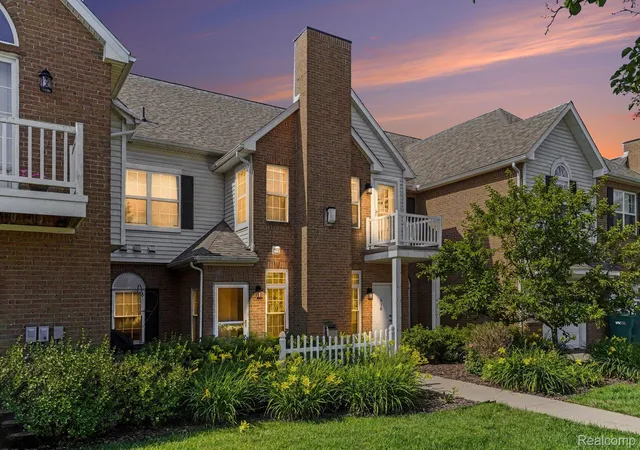 Photo 1 of Sale Pending at 518 Olde English Cir, Howell, MI 48855 | MLS# 20261052796 | Listing updated on 2026-08-20