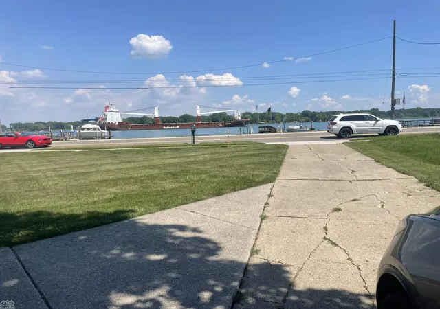 5th image of 2567 St Clair River Dr, Clay Township St Clair, MI 48001 | MLS# 58050214358