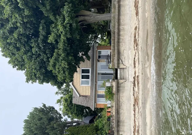 24th image of 3964 Lakeshore Dr, Newport, MI 48166 | MLS# 57050214362