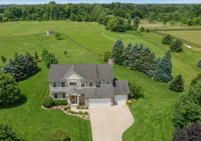 Photo 3 of Single family home for sale at 14144 Healy Dr, Delton, MI 49046 | MLS# 66026035079 | Listing updated on 2026-08-12