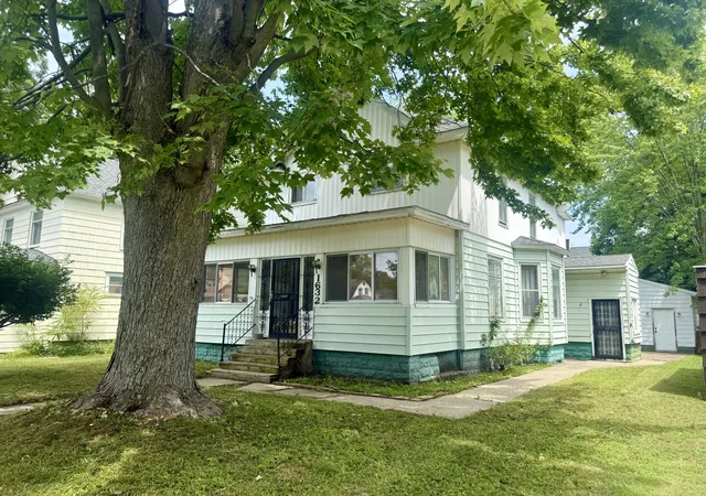 Photo 1 of Single family home for sale at 1632 5th Street, Muskegon, MI 49441 | MLS# 65026035081 | Listing updated on 2026-09-03