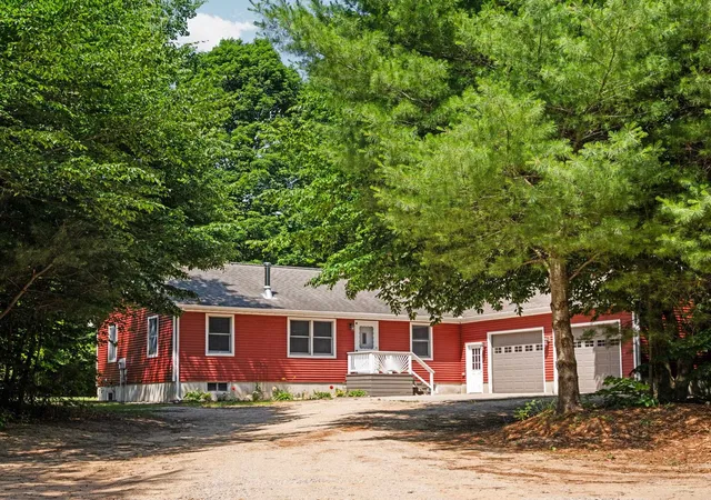 Photo 3 of Single family home for sale at 3551 Donna Ln, Cadillac, MI 49601 | MLS# 78080070888 | Listing updated on 2026-07-15