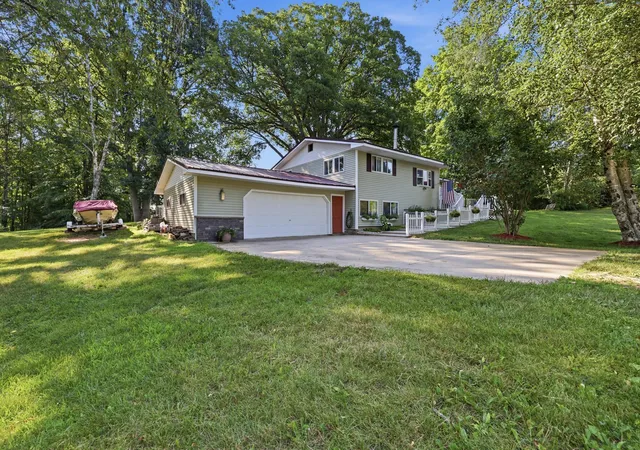 3rd image of 4050 N Johnson Rd, Coral, MI 49322 | MLS# 65026035089