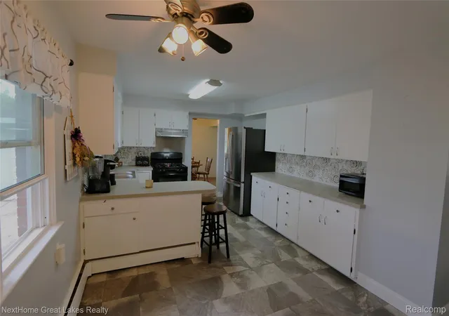 Photo 3 of Single family home for sale at 5595 Noreen Dr, Bay City, MI 48706 | MLS# 20261052837 | Listing updated on 2026-09-28
