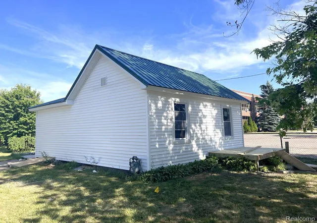 1st image of 629 Alger St, Owosso, MI 48867 | MLS# 20261052839