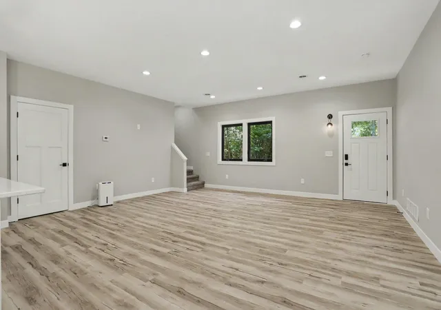 Photo 2 of Single family home for sale at 20160 Parkway Ave, Park Township St Joseph, MI 49093 | MLS# 68026035111 | Listing updated on 2026-09-01