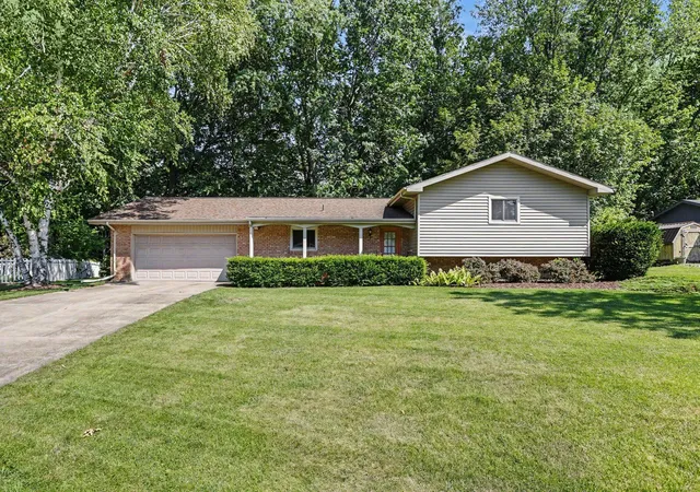 Photo 1 of Single family home for sale at 3051 Bluffwood Pl, Saint Joseph, MI 49085 | MLS# 69026035116 | Listing updated on 2026-07-16