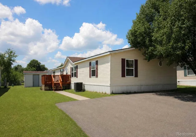1st image of 9159 Greentree Dr, Newport, MI 48166 | MLS# 20261052863