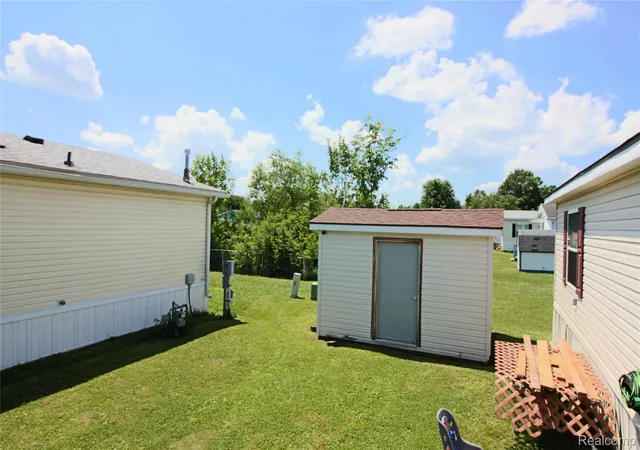 18th image of 9159 Greentree Dr, Newport, MI 48166 | MLS# 20261052863