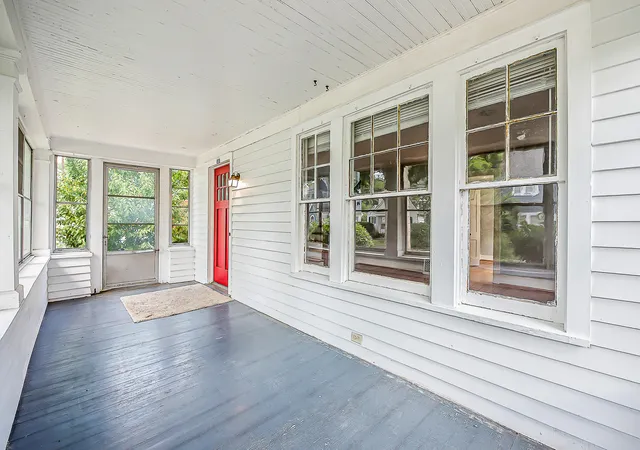 Photo 4 of Single family home for sale at 215 Buena Vista Ave, Ann Arbor, MI 48103 | MLS# 81026035153 | Listing updated on 2026-10-03