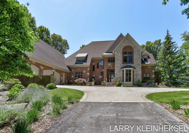 Photo 2 of Mansion for sale at 5645 N Lakeshore Dr, Holland, MI 49424 | MLS# 71026035155 | Listing updated on 2026-08-19