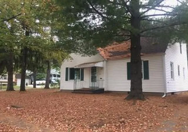 3rd image of 520 S Holmes St, Lansing, MI 48912 | MLS# 65026035165