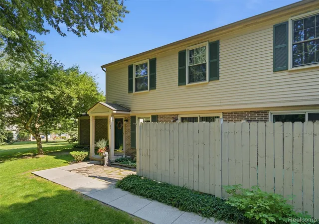 2nd image of 3404 Gingell Dr, Lake Orion, MI 48359 | MLS# 20261052909