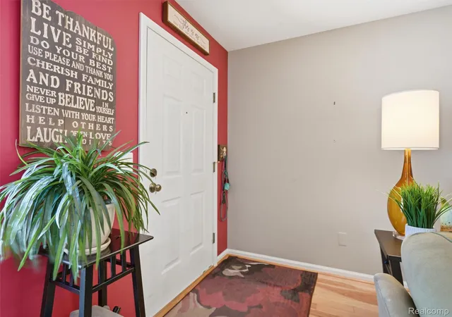 4th image of 3404 Gingell Dr, Lake Orion, MI 48359 | MLS# 20261052909