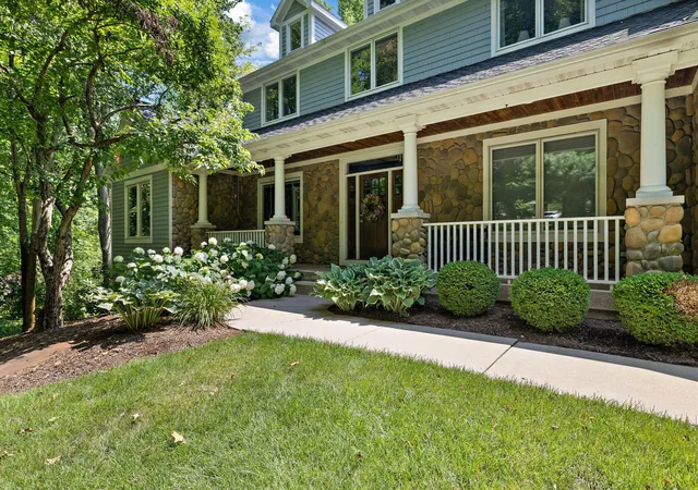 3rd image of 4710 N Catamount Trl Ne, Ada, MI 49301 | MLS# 65026035174