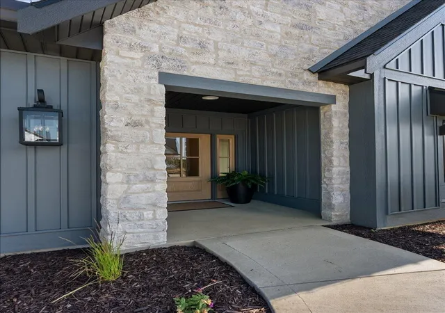 Listing Photo 5 - Condo for sale in building located at 3409 Broadleaf Ln, Jenison, MI 49428