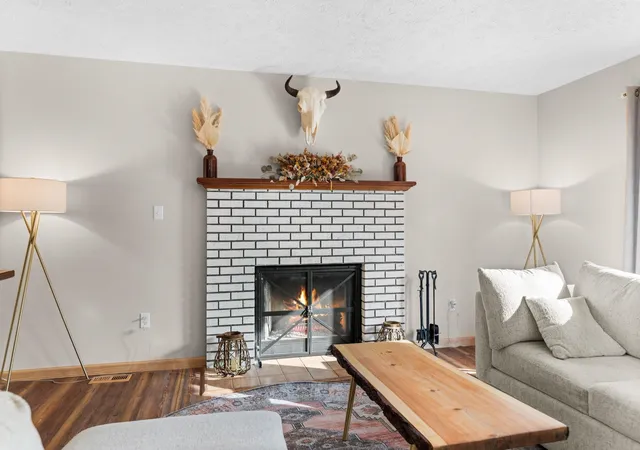Photo 4 of Single family home for sale at 13572 S High Point Dr, Traverse City, MI 49684 | MLS# 78080070907 | Listing updated on 2026-07-15