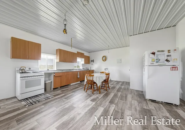 Photo 3 of Single family home for sale at 9607 S Barryville Rd, Dowling, MI 49050 | MLS# 65026035204 | Listing updated on 2026-07-10