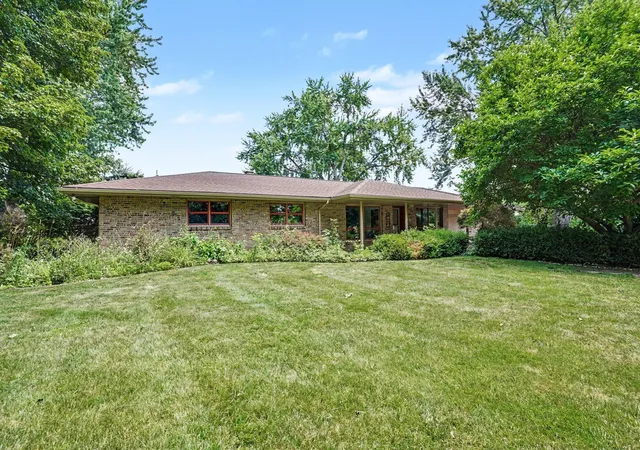 Photo 2 of Single family home for sale at 1049 Lincoln Rd, Allegan, MI 49010 | MLS# 66026035205 | Listing updated on 2026-08-04