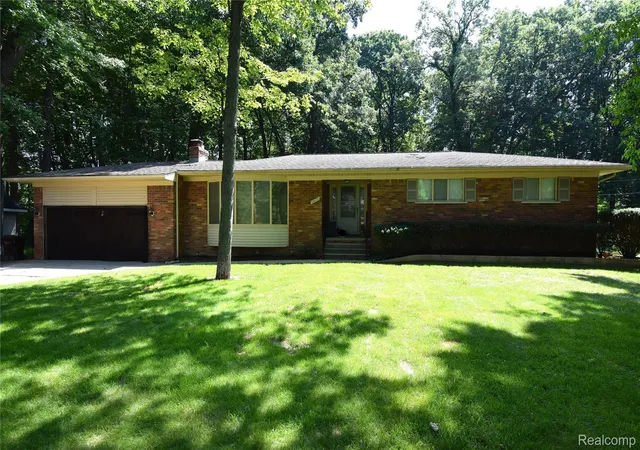 Photo 1 of Single family home for sale at 53620 Odilon Ave, Shelby Township, MI 48316 | MLS# 20261052962 | Listing updated on 2026-08-30