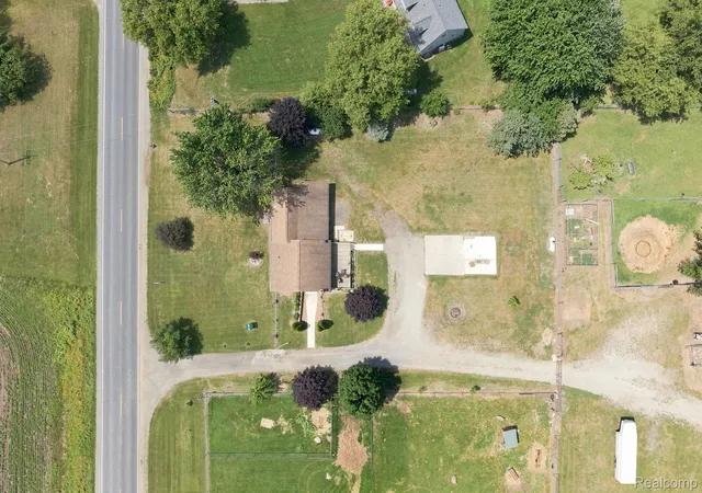 39th image of 4201 Galbraith Line Rd, Croswell, MI 48422 | MLS# 20261052973