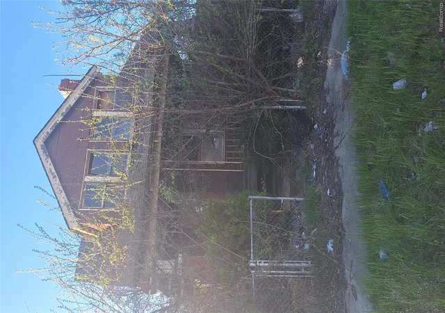 Photo 3 of Single family home for sale at 14 North St, Highland Park, MI 48203 | MLS# 20261052974 | Listing updated on 2026-07-16