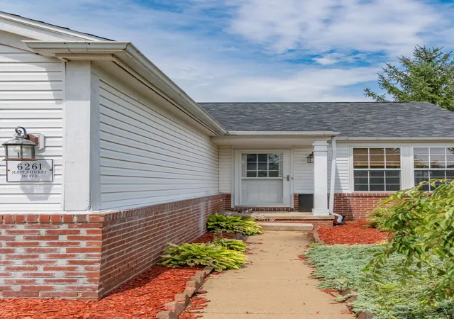 Photo 3 of Single family home for sale at 6261 Maplehurst Dr, Ypsilanti, MI 48197 | MLS# 81026035220 | Listing updated on 2026-07-29