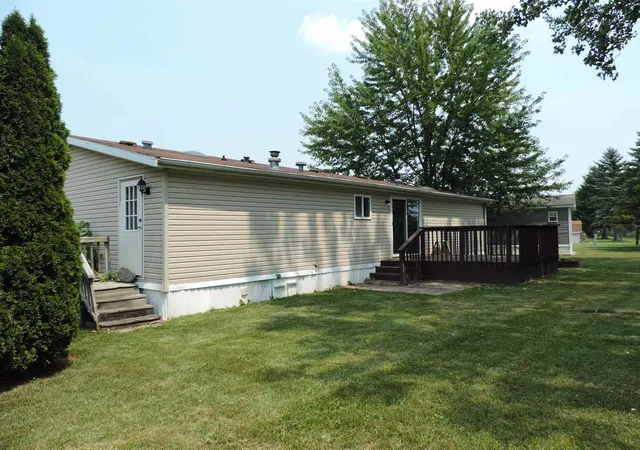 3rd image of 5232 E Broadway Rd, Mount Pleasant, MI 48858 | MLS# 79080070908