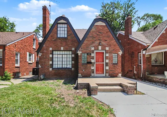 Photo 2 of Single family home for sale at 11244 Wayburn St, Detroit, MI 48224 | MLS# 20261052993 | Listing updated on 2026-07-17